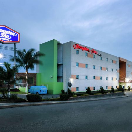 Hampton By Hilton San Juan Del Rio Hotell Exteriör bild