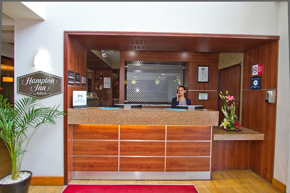 Hampton By Hilton San Juan Del Rio Hotell Exteriör bild